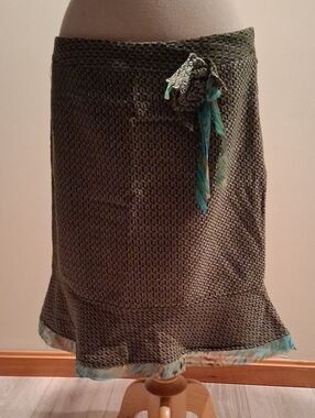 Textured Olive A-Line Skirt with Tassel Accent